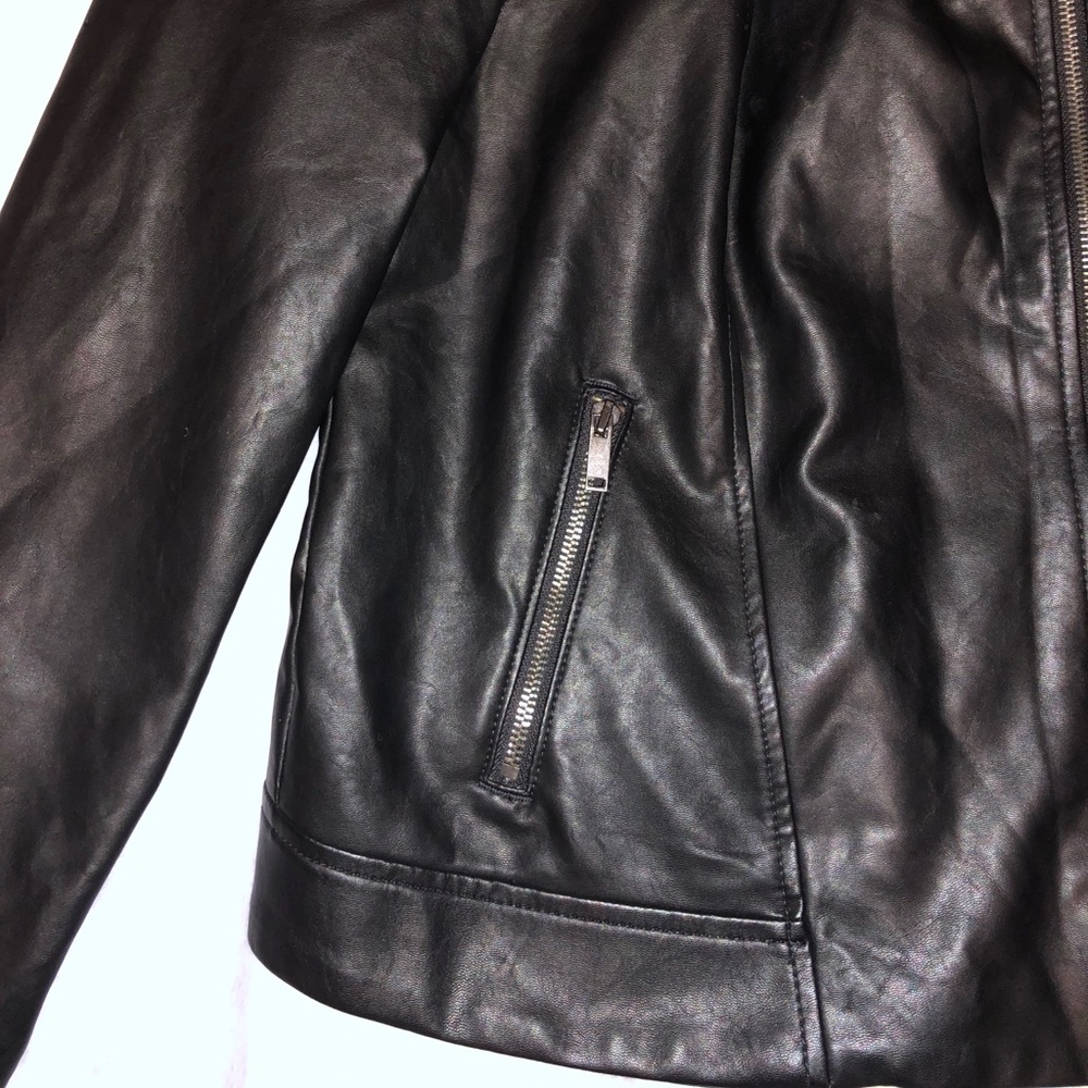 Old Navy Faux Leather Jacket w/ Sherpa Collar - Picture 3 of 7
